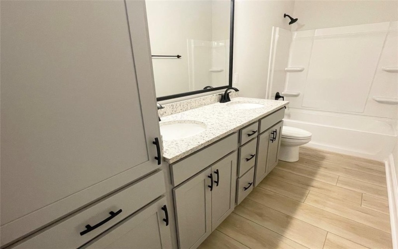 785 Venecia Drive, Bossier City, LA 71111, 4 Bedrooms Bedrooms, ,2 BathroomsBathrooms,Residential,For Sale,785 Venecia Drive,0,21060248