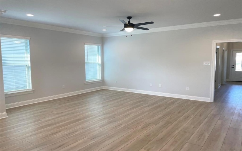 785 Venecia Drive, Bossier City, LA 71111, 4 Bedrooms Bedrooms, ,2 BathroomsBathrooms,Residential,For Sale,785 Venecia Drive,0,21060248