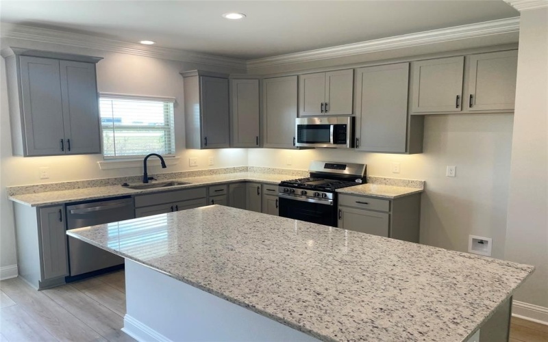 785 Venecia Drive, Bossier City, LA 71111, 4 Bedrooms Bedrooms, ,2 BathroomsBathrooms,Residential,For Sale,785 Venecia Drive,0,21060248