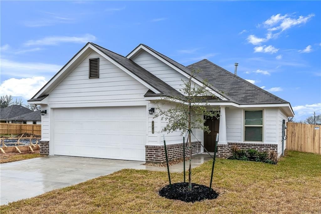 1231 High Street, Navasota, TX 77868, 3 Bedrooms Bedrooms, ,2 BathroomsBathrooms,Residential,For Sale,1231 High Street,0,25009894