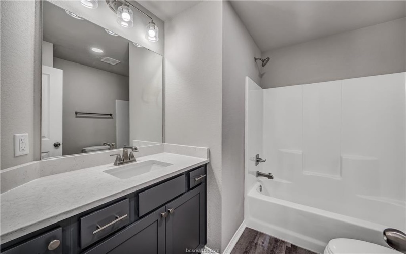 1231 High Street, Navasota, TX 77868, 3 Bedrooms Bedrooms, ,2 BathroomsBathrooms,Residential,For Sale,1231 High Street,0,25009894