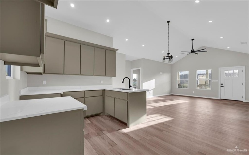 4119 Palladium Avenue, Edinburg, TX 78542, 3 Habitaciones Habitaciones , ,2 BañosBaños,Residential,En Venta,4119 Palladium Avenue,0,481052