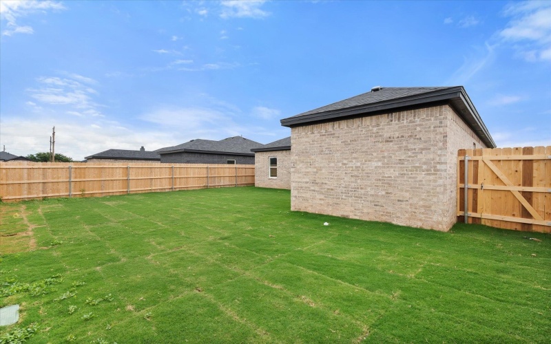 6908 14th Street, Lubbock, TX 79416, 3 Habitaciones Habitaciones , ,2 BañosBaños,Residential,En Venta,6908 14th Street,0,202560444