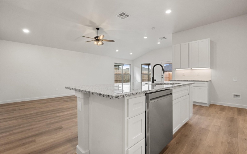 3010 140th Street, Lubbock, TX 79423, 4 Bedrooms Bedrooms, ,2 BathroomsBathrooms,Residential,For Sale,3010 140th Street,0,202560449