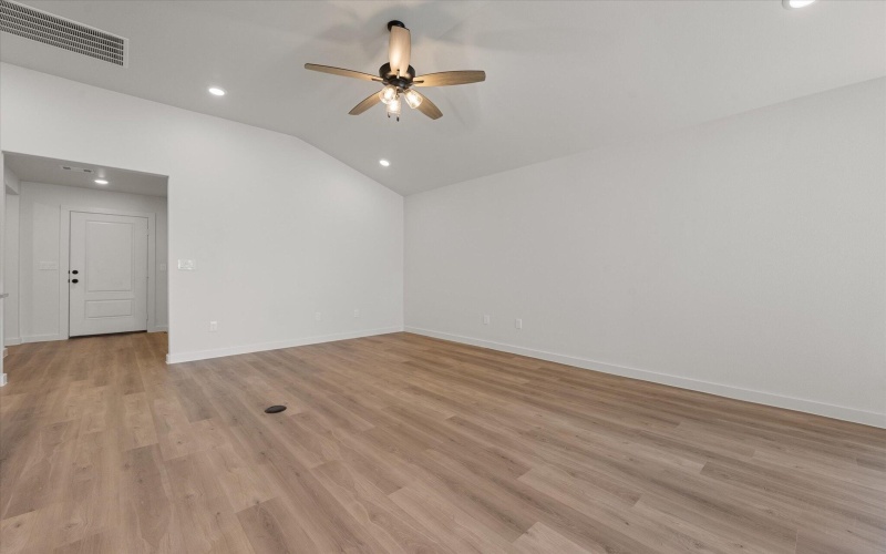 3010 140th Street, Lubbock, TX 79423, 4 Bedrooms Bedrooms, ,2 BathroomsBathrooms,Residential,For Sale,3010 140th Street,0,202560449