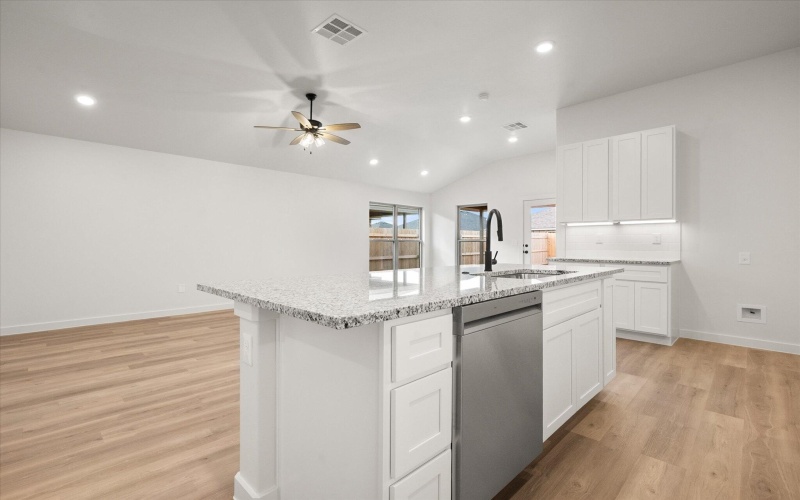 3018 140th Street, Lubbock, TX 79423, 4 Bedrooms Bedrooms, ,2 BathroomsBathrooms,Residential,For Sale,3018 140th Street,0,202560451