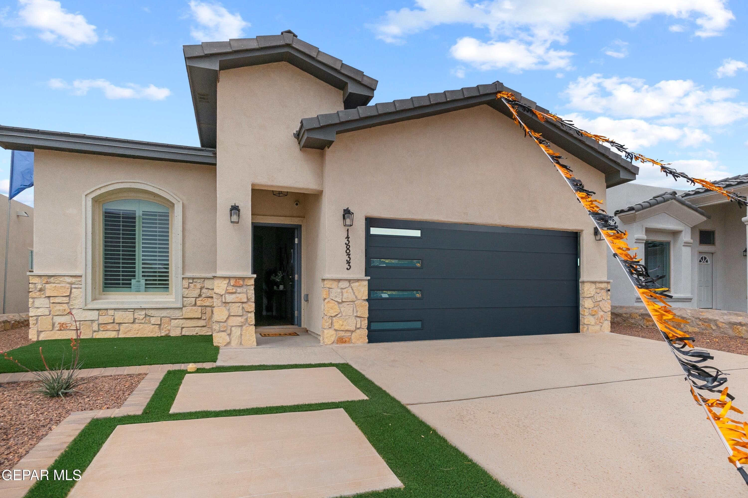 1108 Bronze Hill Avenue, Sunland Park, NM 88063, 5 Habitaciones Habitaciones , ,5 BañosBaños,Residential,En Venta,1108 Bronze Hill Avenue,920520