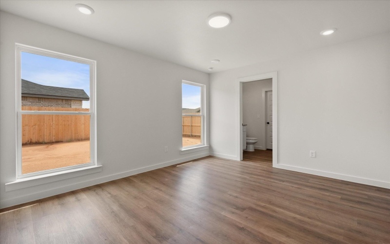 13809 Flint Avenue, Lubbock, TX 79423, 3 Bedrooms Bedrooms, ,2 BathroomsBathrooms,Residential,For Sale,13809 Flint Avenue,0,202560452