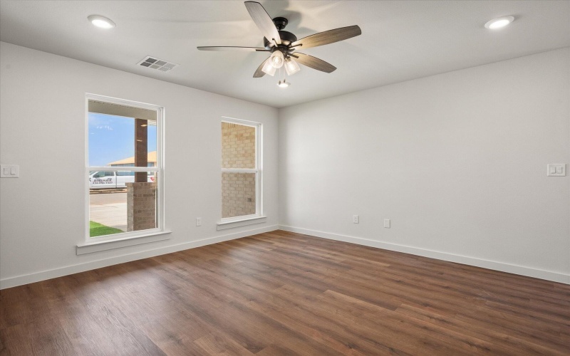 13809 Flint Avenue, Lubbock, TX 79423, 3 Bedrooms Bedrooms, ,2 BathroomsBathrooms,Residential,For Sale,13809 Flint Avenue,0,202560452