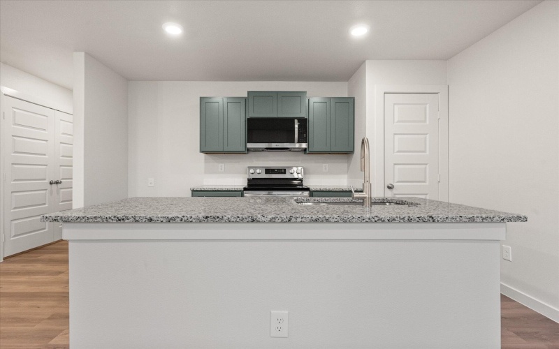 13807 Flint Avenue, Lubbock, TX 79423, 3 Bedrooms Bedrooms, ,2 BathroomsBathrooms,Residential,For Sale,13807 Flint Avenue,0,202560453