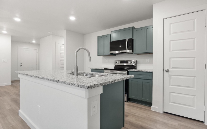 13807 Flint Avenue, Lubbock, TX 79423, 3 Bedrooms Bedrooms, ,2 BathroomsBathrooms,Residential,For Sale,13807 Flint Avenue,0,202560453