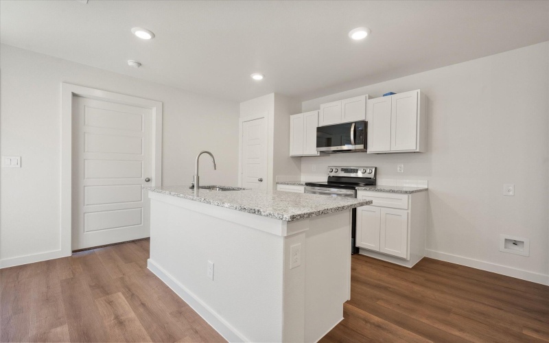 1615 N Clinton Avenue, Lubbock, TX 79416, 3 Bedrooms Bedrooms, ,2 BathroomsBathrooms,Residential,For Sale,1615 N Clinton Avenue,0,202560486