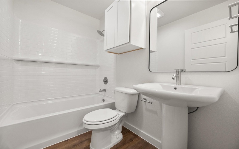 1615 N Clinton Avenue, Lubbock, TX 79416, 3 Bedrooms Bedrooms, ,2 BathroomsBathrooms,Residential,For Sale,1615 N Clinton Avenue,0,202560486