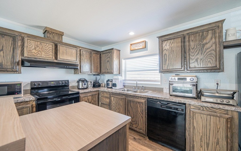 8909 S County Rd 1157, Midland, TX 79706, 3 Bedrooms Bedrooms, ,2 BathroomsBathrooms,Residential,For Sale,8909 S County Rd 1157,0,50085339