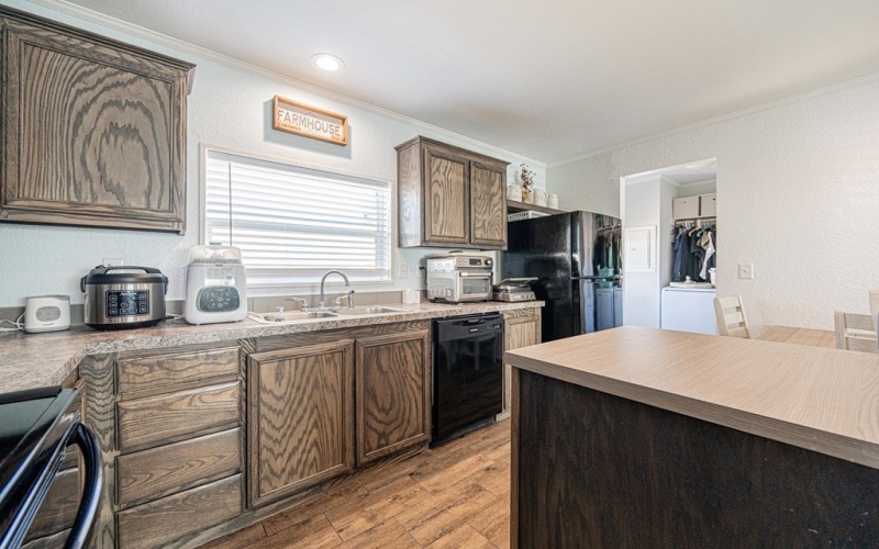 8909 S County Rd 1157, Midland, TX 79706, 3 Bedrooms Bedrooms, ,2 BathroomsBathrooms,Residential,For Sale,8909 S County Rd 1157,0,50085339