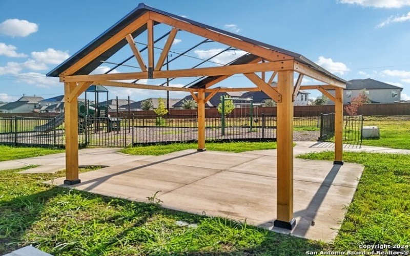 10203 Tulipwood Run, San Antonio, TX 78252, ,5 BathroomsBathrooms,Residential Multi Family,For Sale,10203 Tulipwood Run,0,1867590