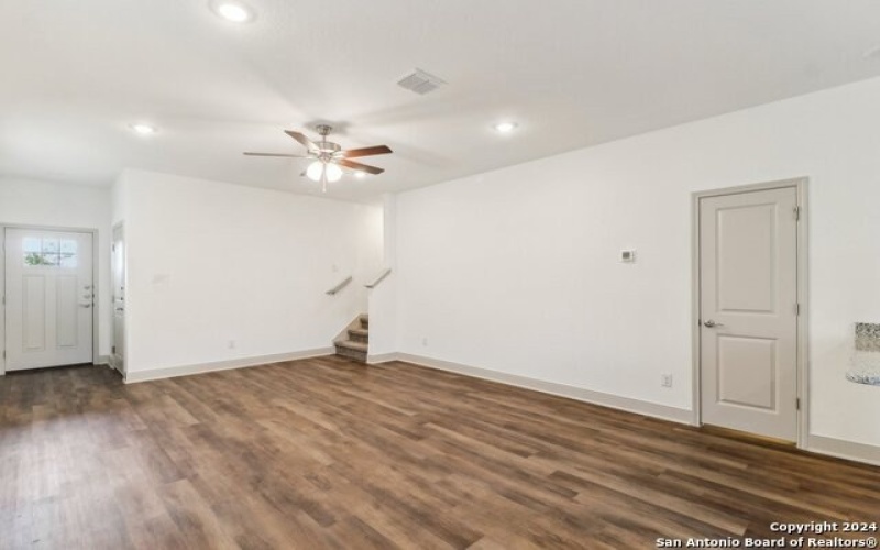 10203 Tulipwood Run, San Antonio, TX 78252, ,5 BathroomsBathrooms,Residential Multi Family,For Sale,10203 Tulipwood Run,0,1867590