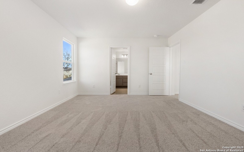 4527 OTRA OTRA DRIVE, San Antonio, TX 78222, 2 Habitaciones Habitaciones , ,2 BañosBaños,Residential,En Venta,4527 OTRA OTRA DRIVE,0,1907980