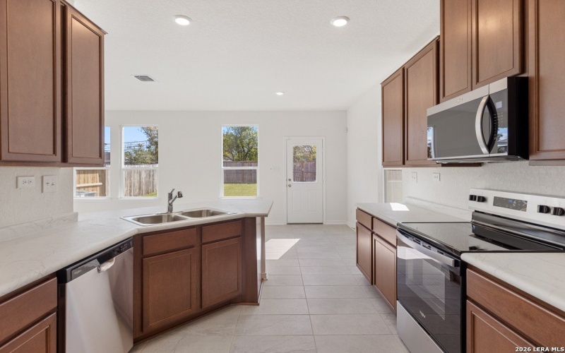 4542 OTRA OTRA DRIVE, San Antonio, TX 78222, 2 Habitaciones Habitaciones , ,2 BañosBaños,Residential,En Venta,4542 OTRA OTRA DRIVE,0,1907981