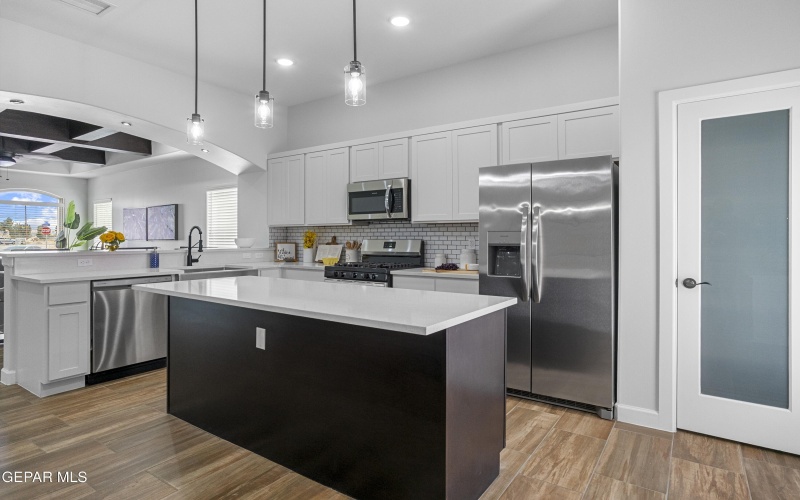 13849 Paseo Sereno Drive, El Paso, TX 79928, 3 Bedrooms Bedrooms, ,2 BathroomsBathrooms,Residential,For Sale,13849 Paseo Sereno Drive,920577