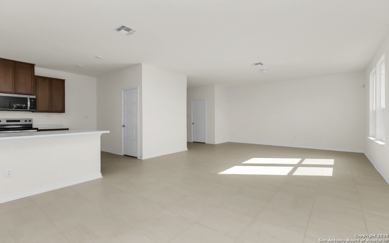 5218 BIG OAK RUN, Elmendorf, TX 78112, 4 Habitaciones Habitaciones , ,2 BañosBaños,Residential,En Venta,5218 BIG OAK RUN,0,1908041