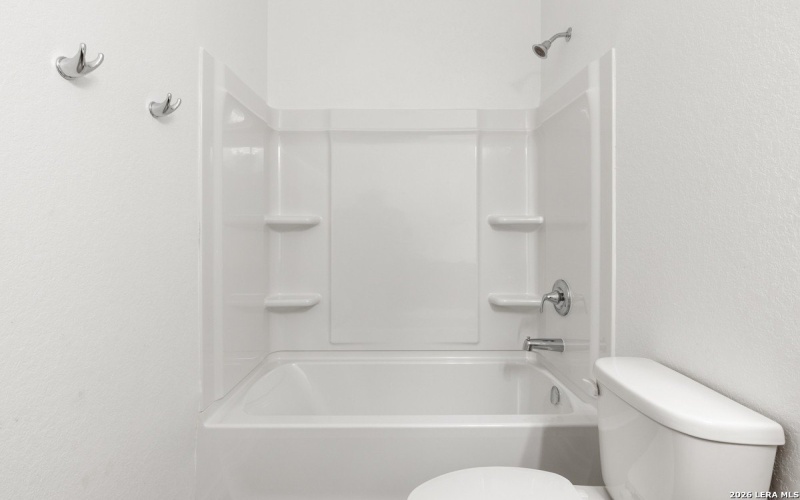 5222 BIG OAK RUN, Elmendorf, TX 78112, 3 Bedrooms Bedrooms, ,2 BathroomsBathrooms,Residential,For Sale,5222 BIG OAK RUN,0,1908046