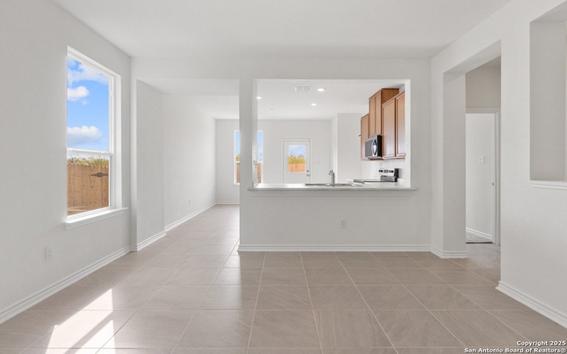 5222 BIG OAK RUN, Elmendorf, TX 78112, 3 Habitaciones Habitaciones , ,2 BañosBaños,Residential,En Venta,5222 BIG OAK RUN,0,1908046