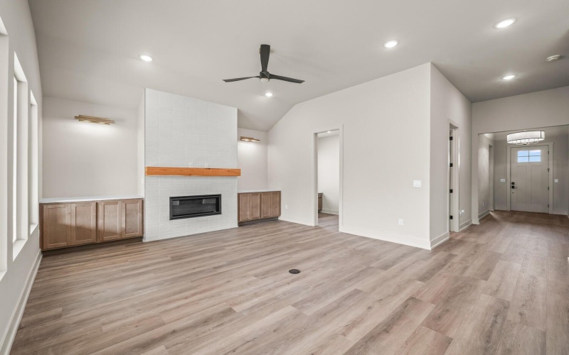 4412 Remington Avenue, Lubbock, TX 79407, 3 Bedrooms Bedrooms, ,2 BathroomsBathrooms,Residential,For Sale,4412 Remington Avenue,0,202560504