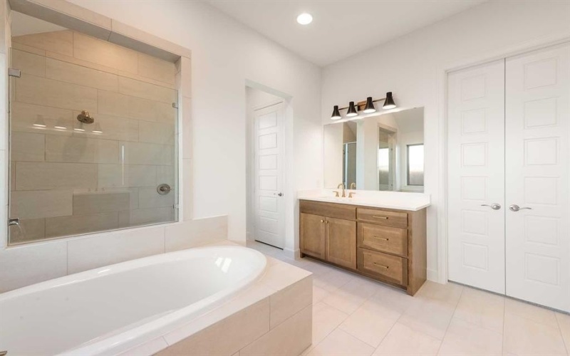 920 Lookout Drive, Rockwall, TX 75087, 3 Habitaciones Habitaciones , ,3 BañosBaños,Residential,En Venta,920 Lookout Drive,0,21061931