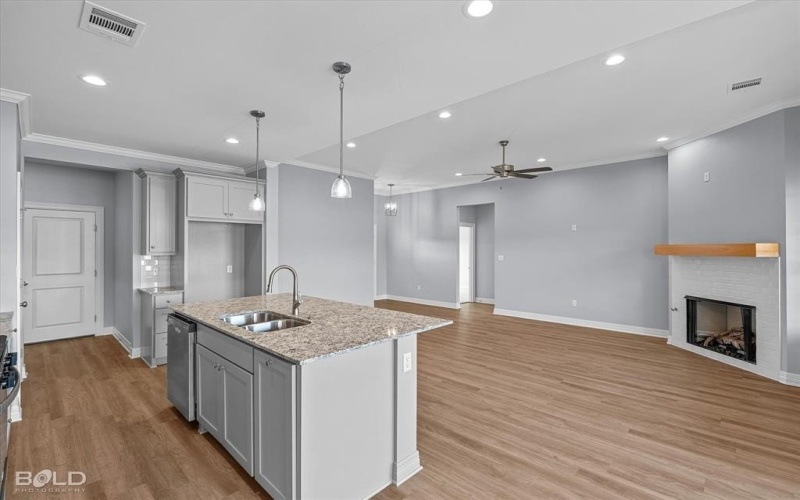 9517 Frenchmen, Shreveport, LA 71106, 4 Habitaciones Habitaciones , ,2 BañosBaños,Residential,En Venta,9517 Frenchmen,0,21061945