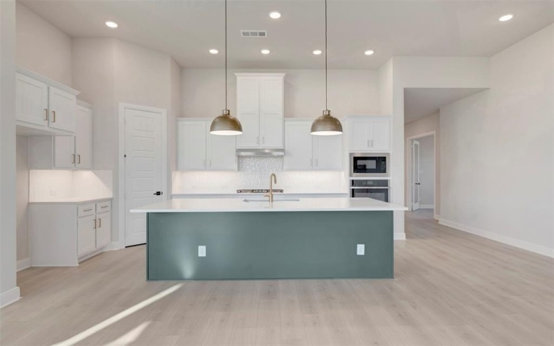 7837 Pondview Lane, Fort Worth, TX 76123, 3 Habitaciones Habitaciones , ,2 BañosBaños,Residential,En Venta,7837 Pondview Lane,0,21062031