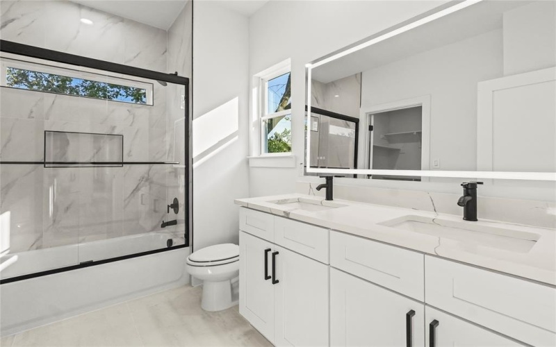 2406 Scott Street, Dallas, TX 75215, 4 Bedrooms Bedrooms, ,2 BathroomsBathrooms,Residential,For Sale,2406 Scott Street,0,21062087