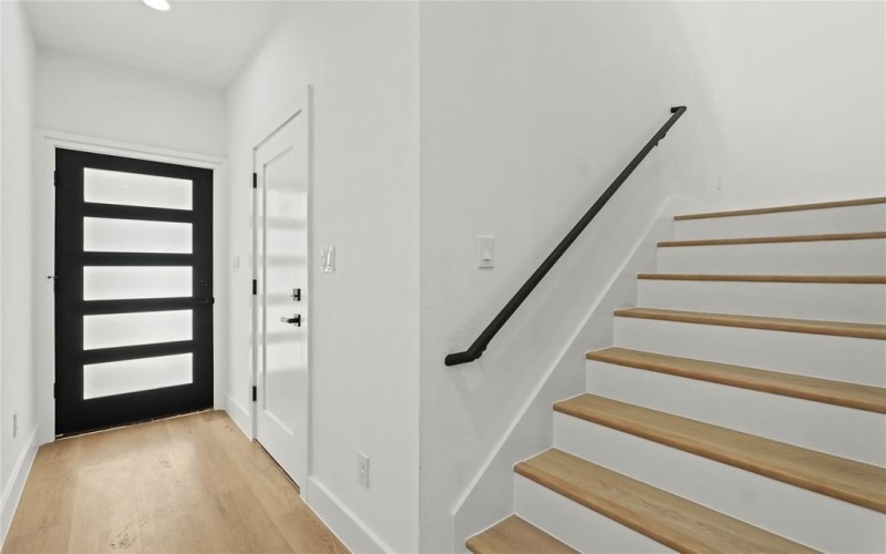 2406 Scott Street, Dallas, TX 75215, 4 Bedrooms Bedrooms, ,2 BathroomsBathrooms,Residential,For Sale,2406 Scott Street,0,21062087