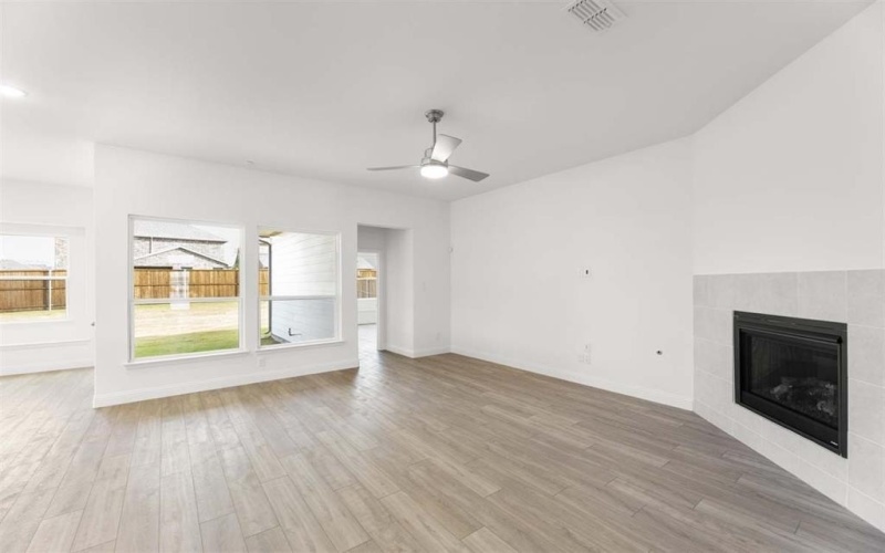 14418 Mietner Street, Pilot Point, TX 76258, 3 Bedrooms Bedrooms, ,2 BathroomsBathrooms,Residential,For Sale,14418 Mietner Street,0,21062147