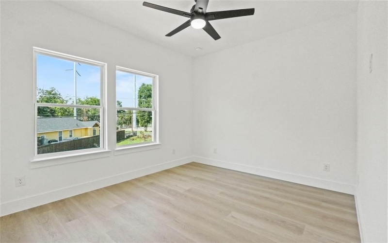 2912 Brigham Lane, Dallas, TX 75215, 4 Habitaciones Habitaciones , ,2 BañosBaños,Residential,En Venta,2912 Brigham Lane,0,21062214