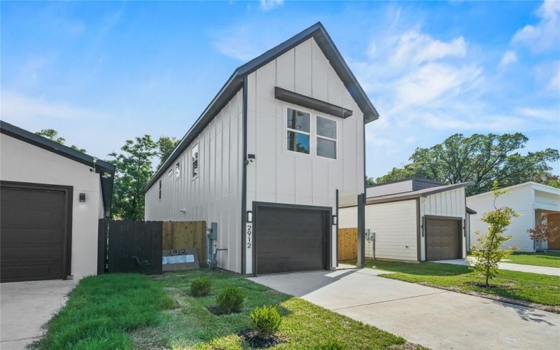 2912 Brigham Lane, Dallas, TX 75215, 4 Habitaciones Habitaciones , ,2 BañosBaños,Residential,En Venta,2912 Brigham Lane,0,21062214