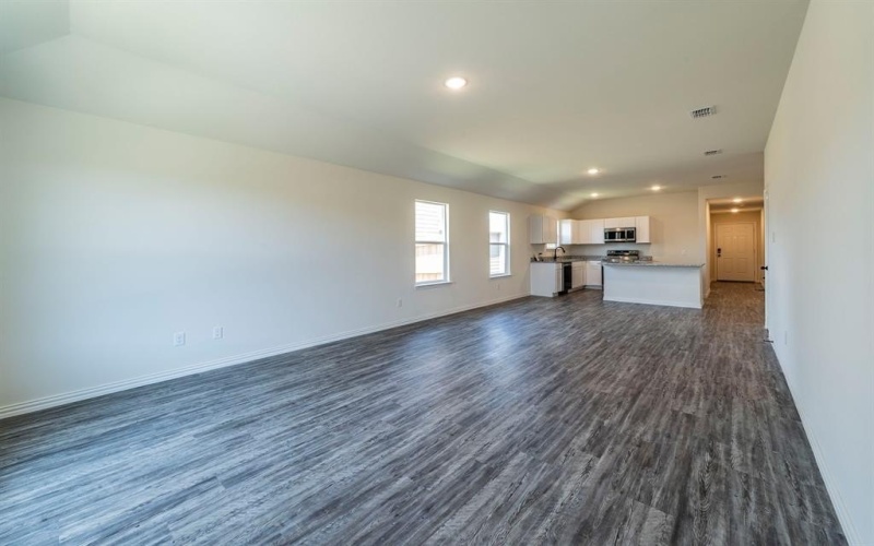 114 Goel Street, Greenville, TX 75402, 4 Bedrooms Bedrooms, ,2 BathroomsBathrooms,Residential,For Sale,114 Goel Street,0,21062216