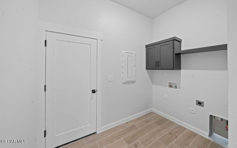 1409 DYLAN Place, El Paso, TX 79928, 4 Habitaciones Habitaciones , ,3 BañosBaños,Residential,En Venta,1409 DYLAN Place,0,920636