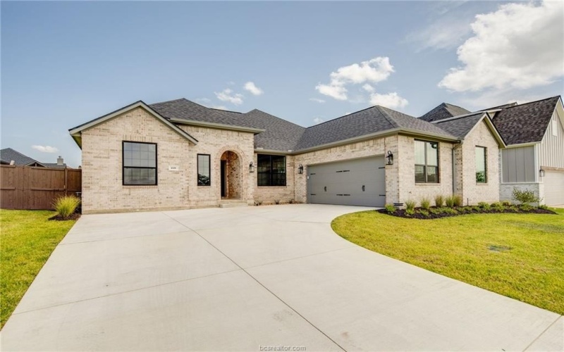 4308 Fox River Lane, Bryan, TX 77802, 4 Bedrooms Bedrooms, ,2 BathroomsBathrooms,Residential,For Sale,4308 Fox River Lane,24017351