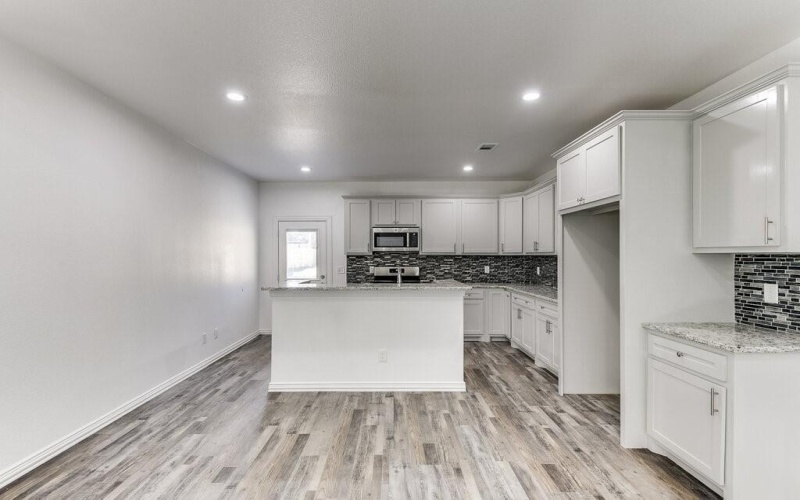 1830 Fernwood Avenue, Dallas, TX 75216, 4 Bedrooms Bedrooms, ,2 BathroomsBathrooms,Residential,For Sale,1830 Fernwood Avenue,0,21060241