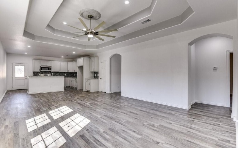 1830 Fernwood Avenue, Dallas, TX 75216, 4 Bedrooms Bedrooms, ,2 BathroomsBathrooms,Residential,For Sale,1830 Fernwood Avenue,0,21060241