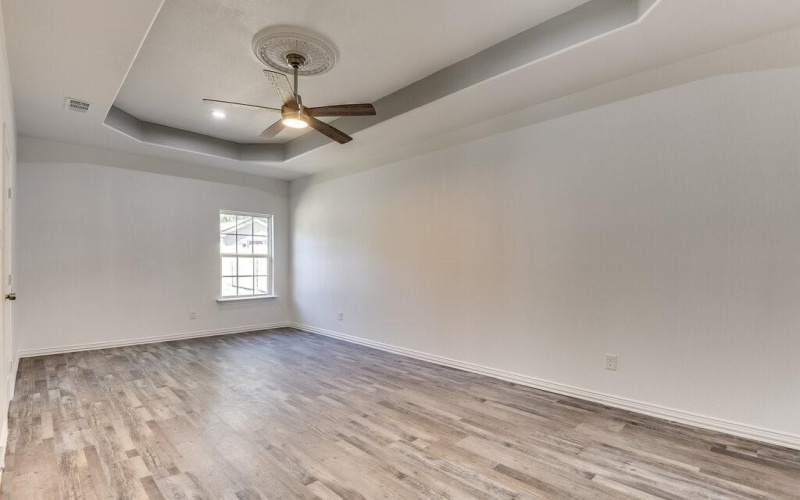 1423 Harlandale Avenue, Dallas, TX 75216, 4 Bedrooms Bedrooms, ,2 BathroomsBathrooms,Residential,For Sale,1423 Harlandale Avenue,0,21060246