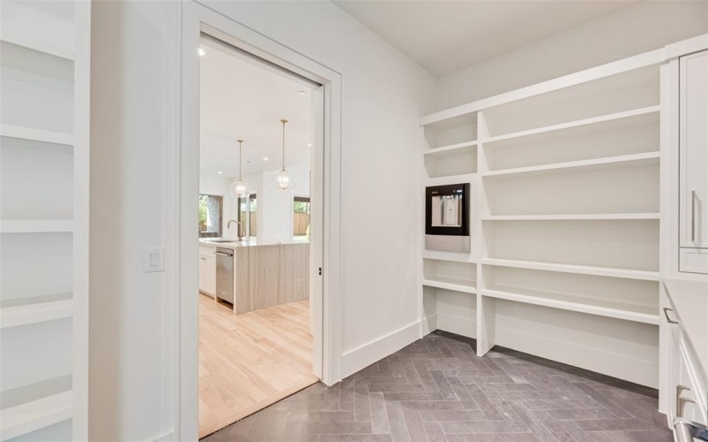 4074 S Better Drive, Dallas, TX 75229, 5 Bedrooms Bedrooms, ,6 BathroomsBathrooms,Residential,For Sale,4074 S Better Drive,0,21060266