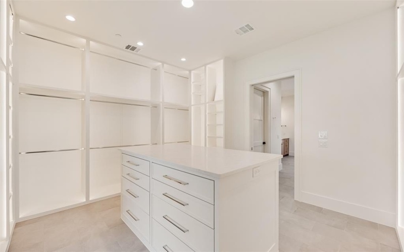 4074 S Better Drive, Dallas, TX 75229, 5 Bedrooms Bedrooms, ,6 BathroomsBathrooms,Residential,For Sale,4074 S Better Drive,0,21060266