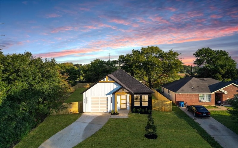 3823 Le May Avenue, Dallas, TX 75216, 3 Habitaciones Habitaciones , ,2 BañosBaños,Residential,En Venta,3823 Le May Avenue,0,21061127