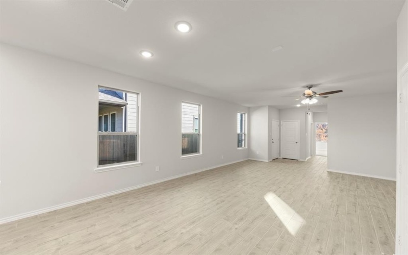 1712 Elle Lane, Aubrey, TX 76227, 3 Bedrooms Bedrooms, ,2 BathroomsBathrooms,Residential,For Sale,1712 Elle Lane,0,21061300