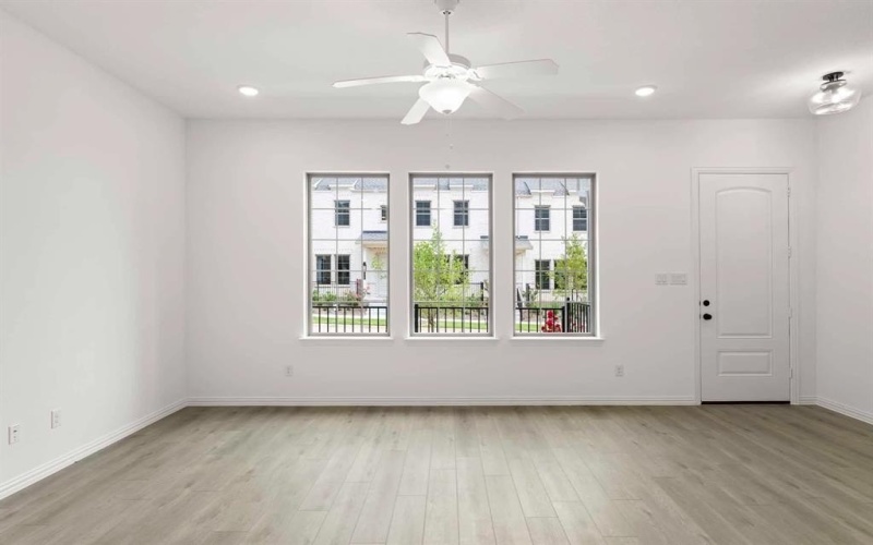 631 Blue Ridge Drive, Mansfield, TX 76063, 3 Habitaciones Habitaciones , ,2 BañosBaños,Residential,En Venta,631 Blue Ridge Drive,0,21061326