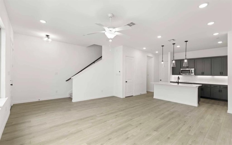 631 Blue Ridge Drive, Mansfield, TX 76063, 3 Habitaciones Habitaciones , ,2 BañosBaños,Residential,En Venta,631 Blue Ridge Drive,0,21061326