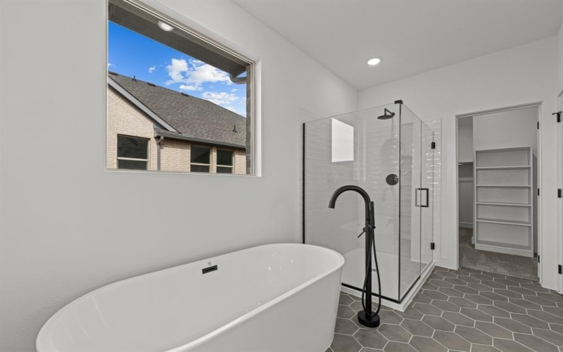 3521 Hickory Street, Sherman, TX 75092, 3 Bedrooms Bedrooms, ,2 BathroomsBathrooms,Residential,For Sale,3521 Hickory Street,0,21061380
