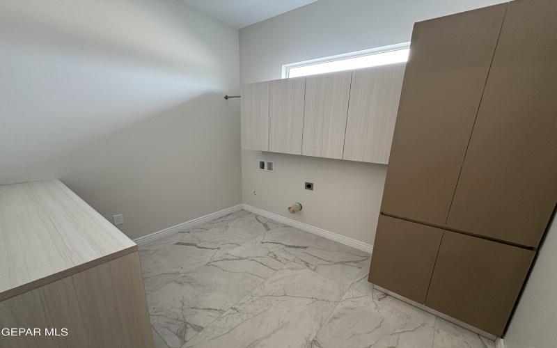 11345 Ardelle Avenue, El Paso, TX 79936, 4 Bedrooms Bedrooms, ,3 BathroomsBathrooms,Residential,For Sale,11345 Ardelle Avenue,920680